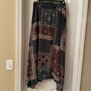 Nice pre-owned Earthbound Maxi Skirt